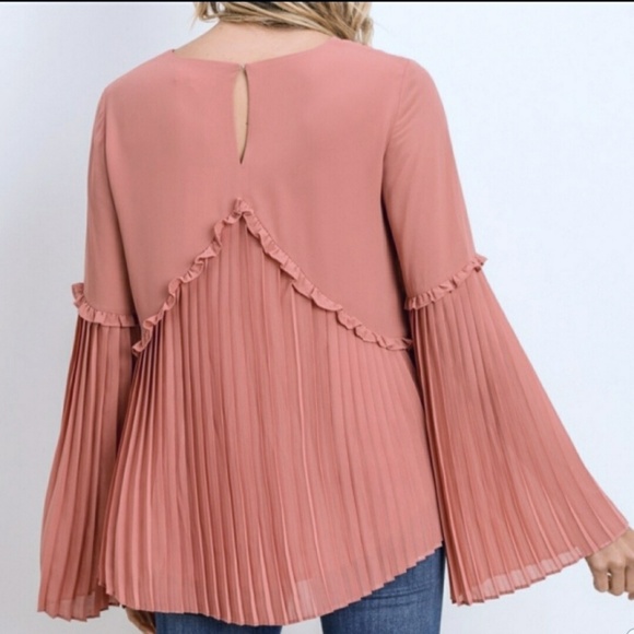 Gilli Ruffle Pleated Flare Slv Blouse Dusty Mauve - Picture 6 of 7
